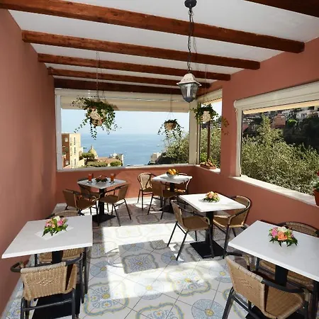 Guest house Maria Antonietta 4*